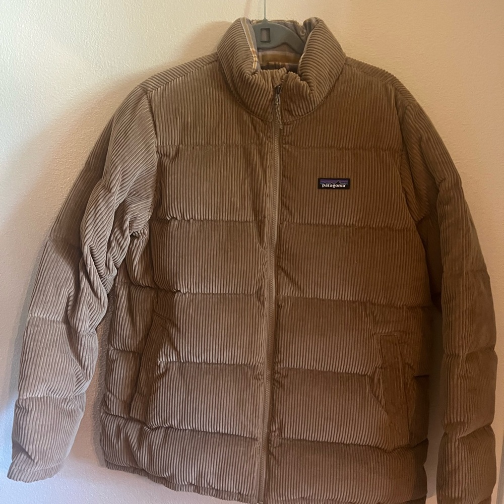 Tan Corduroy Patagonia puffer jacket - W size: L